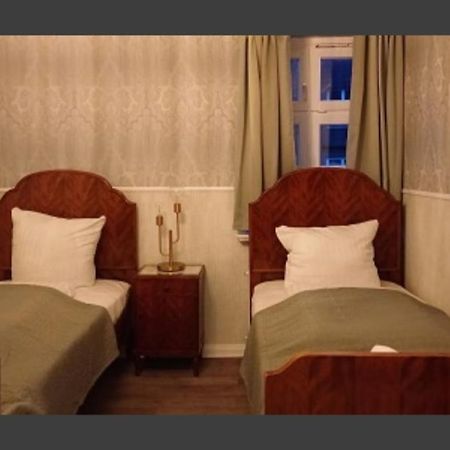 Ferienwohnung 24 Am Saseler Markt Hochwertig Renoviert Hamburg Exterior foto